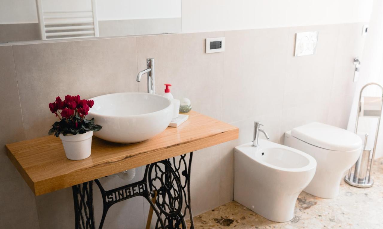 La Casa Di Adua Bed and Breakfast Porto SantʼElpidio Εξωτερικό φωτογραφία